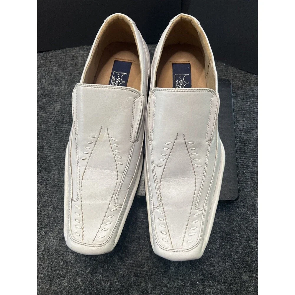 Majestic Collection Men’s White Leather Slip On Loafers Size 6 1/2 Shoe’s